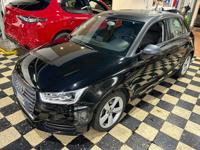 Acquista online AUDI A1