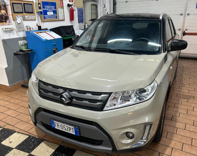 Acquista online SUZUKI Vitara