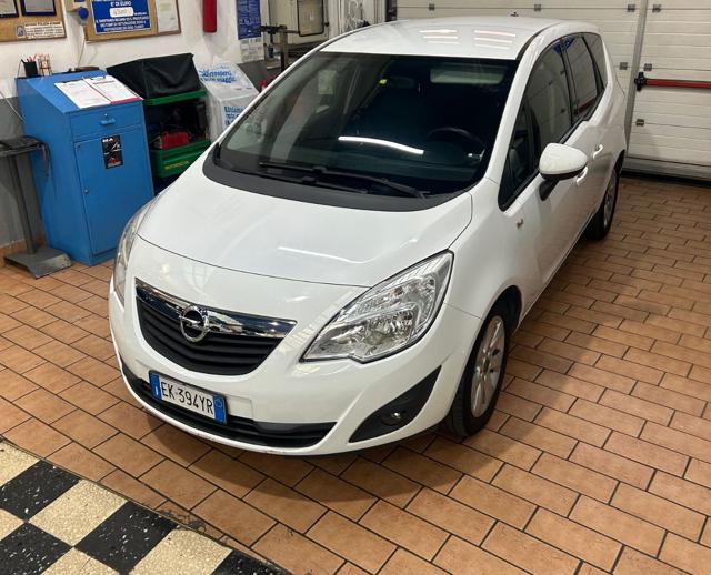 Acquista online OPEL Meriva