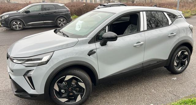 Acquista online RENAULT Captur