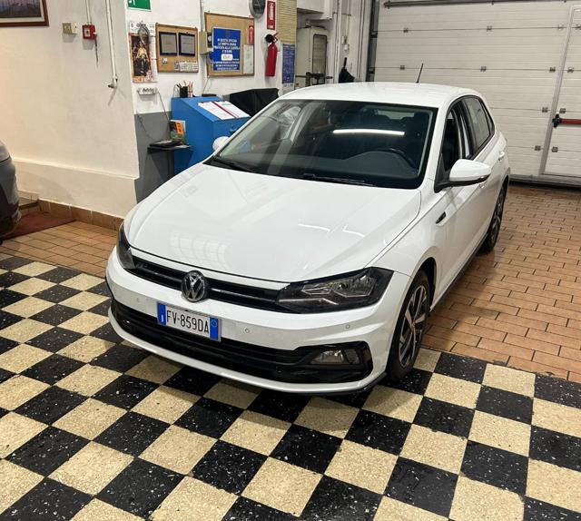 Acquista online VOLKSWAGEN Polo
