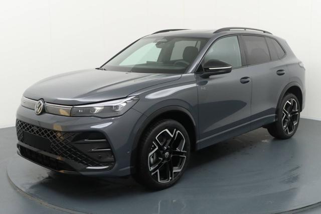 Acquista online VOLKSWAGEN Tiguan