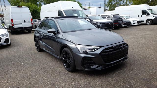 Acquista online AUDI A3
